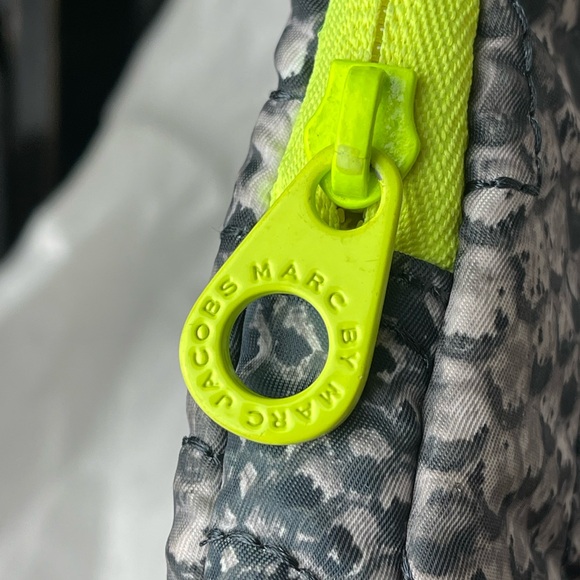 Preloved Marc by Marc Jacobs IPad Case - Picture 5 of 8